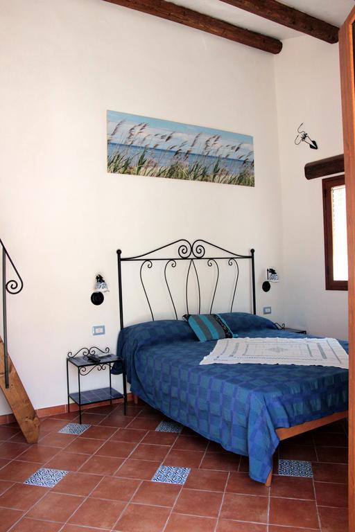La Casa Del Geko Bed and Breakfast Cefalù Rum bild