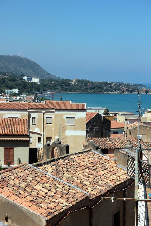 La Casa Del Geko Bed and Breakfast Cefalù Exteriör bild