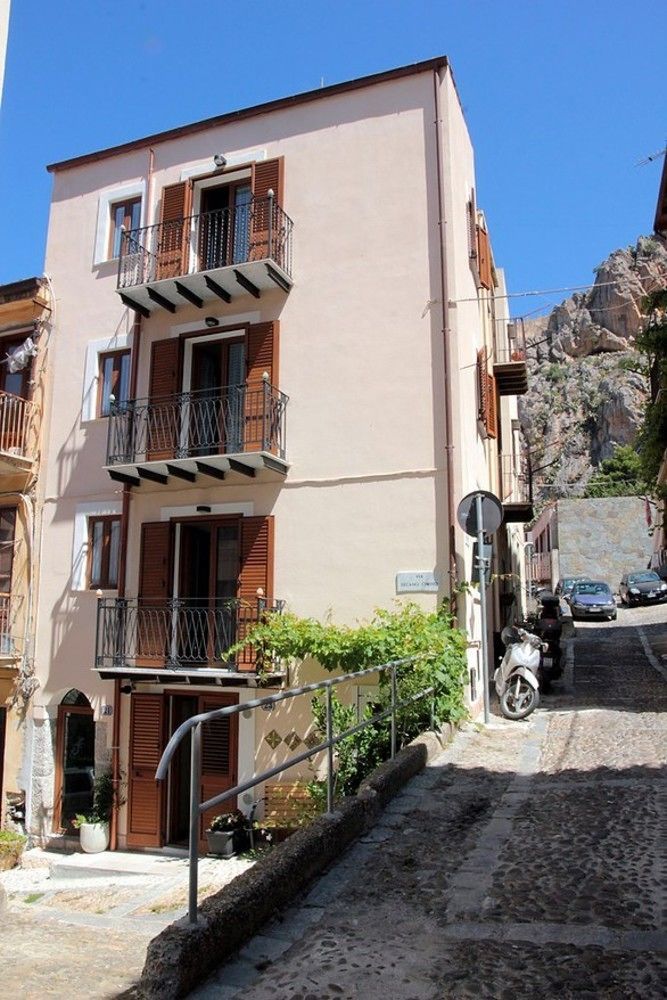 La Casa Del Geko Bed and Breakfast Cefalù Exteriör bild